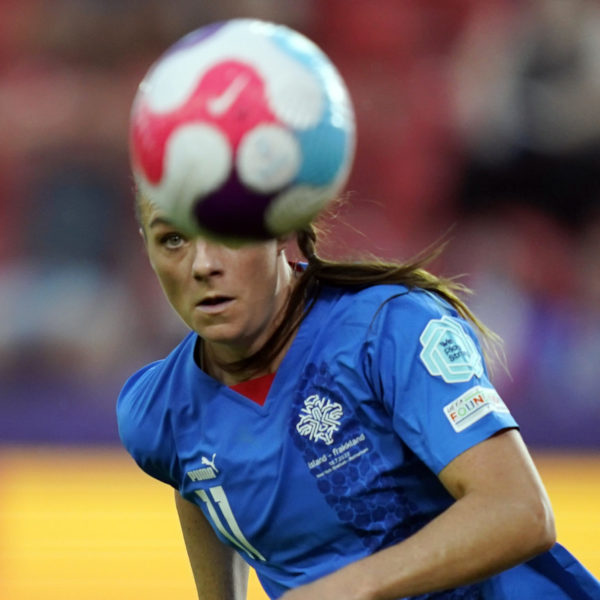 epa10078403 Hallbera Guony Gisladottir of Iceland during the UEFA Women's EURO 2022 group D soccer match between Iceland and France in Rotherham, Britain, 18 July 2022.  EPA-EFE/Tim Keeton *** Local Caption *** 57816782